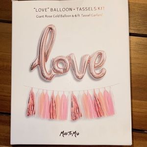 Balloon and tassel kit